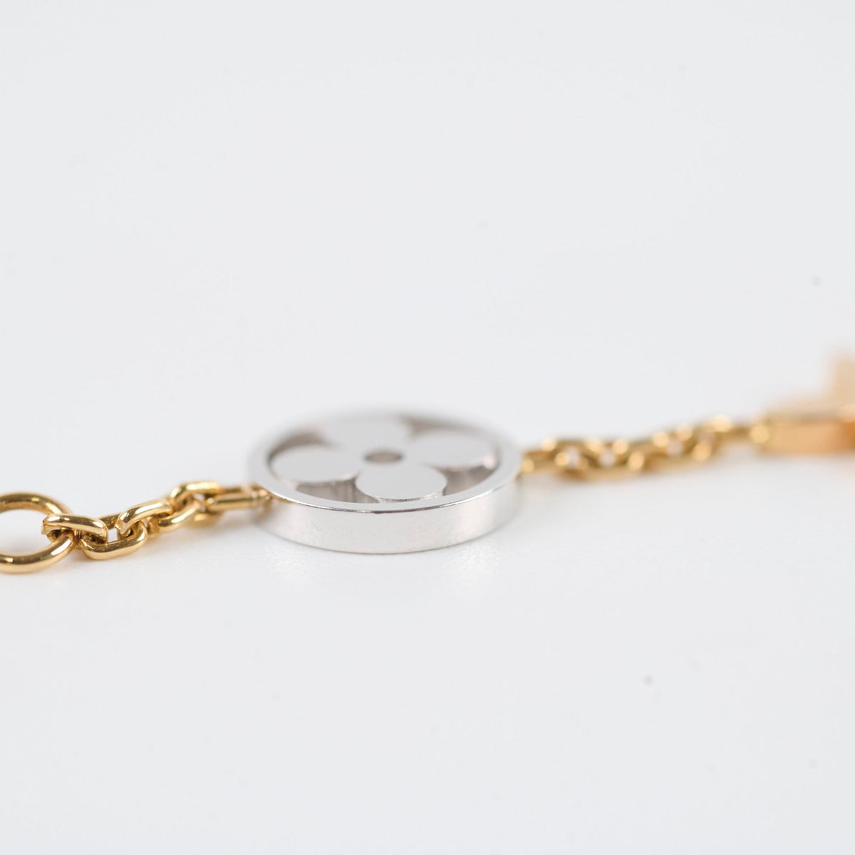 Louis Vuitton Idylle Blossom 18k Multi Motif Bracelet - photo 8