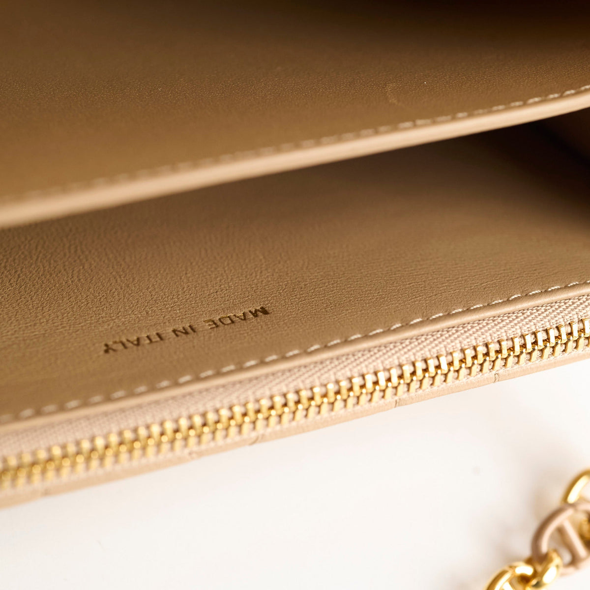 Dior Miss Caro Mini Bag Beige - photo 9