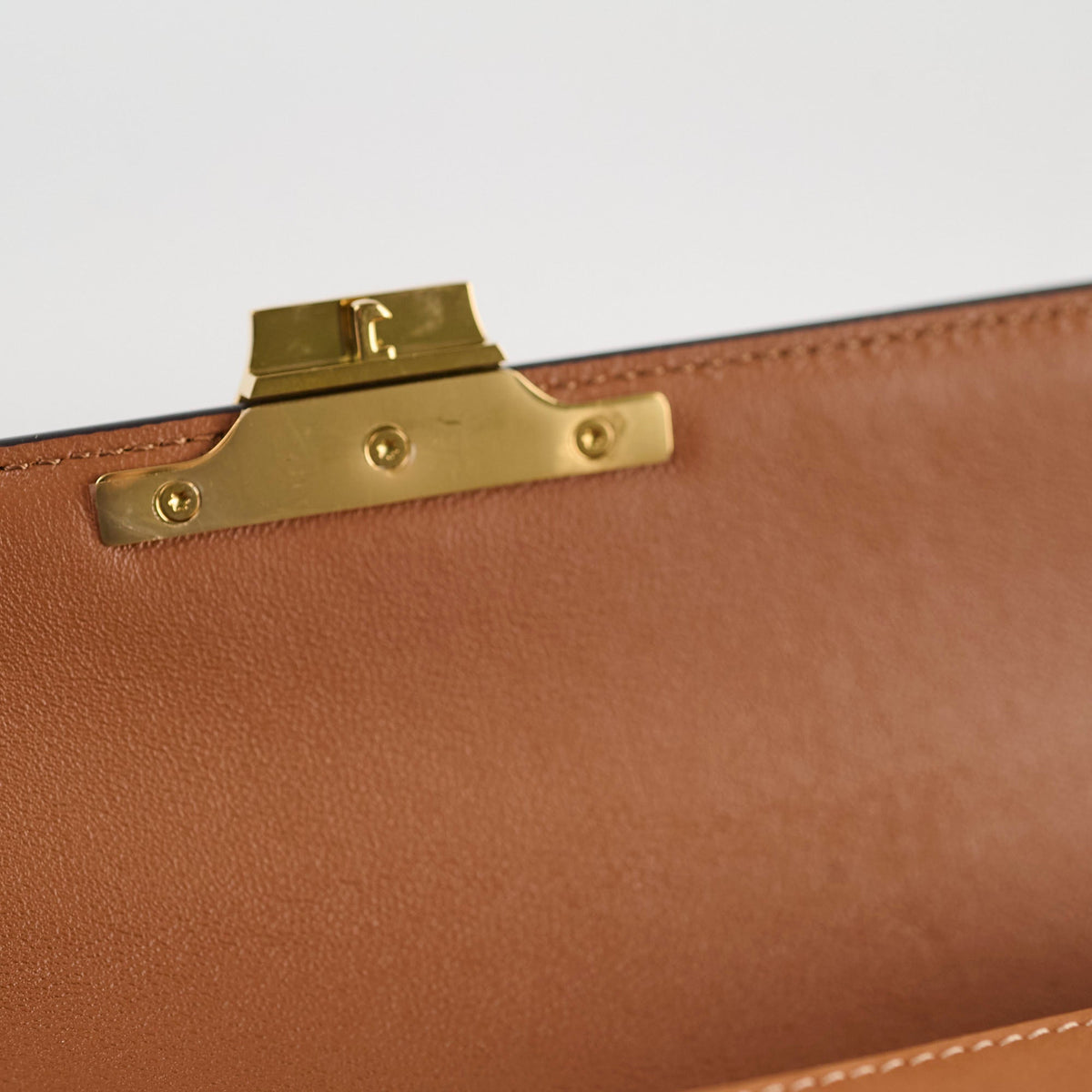 Celine Triomphe Shoulder Bag Tan - photo 4