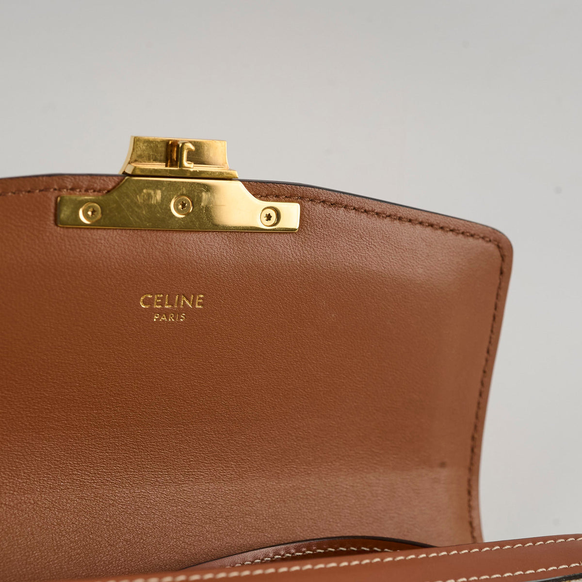 Celine Teen Canvas Triomphe White - photo 5