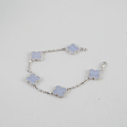 Van Cleef & Arpels Vintage Alhambra 5 Motif Bracelet Chalcedony - photo 3