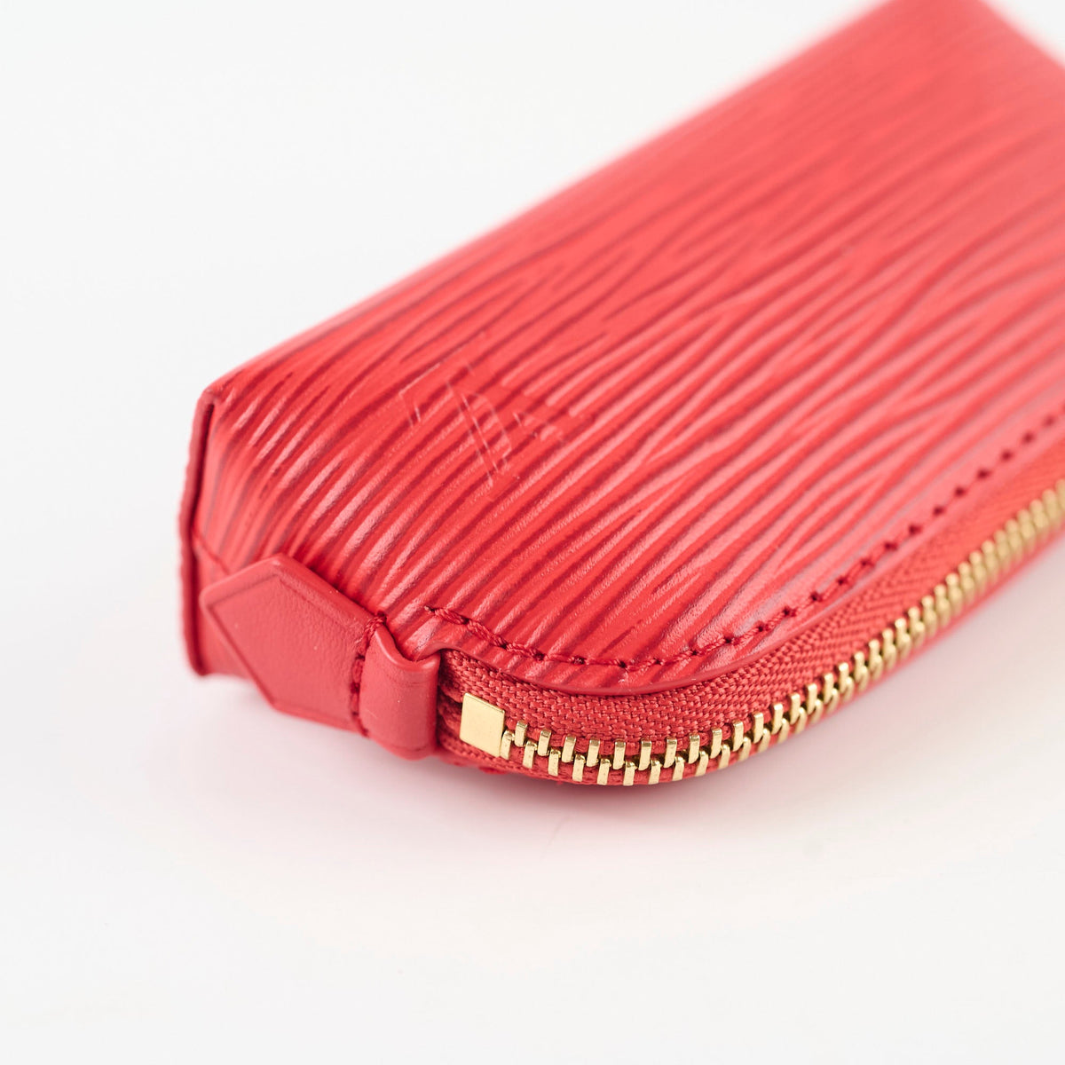 Louis Vuitton Cosmetic Lipstick Pouch Epi Red - photo 4