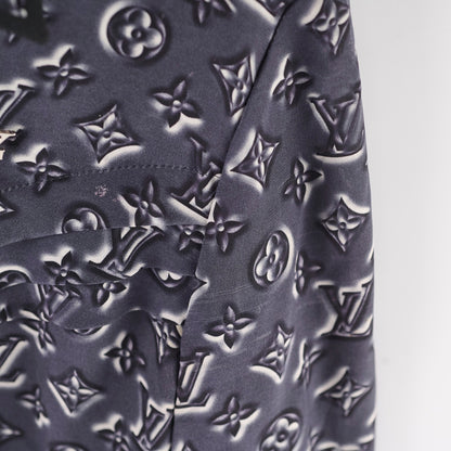 Louis Vuitton Straight Classic Monogram Silk Shirt Size 36 - photo 4