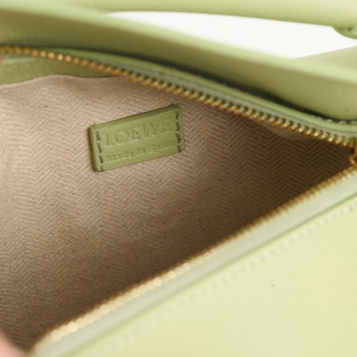 Loewe Puzzle Edge Mini Green - photo 7