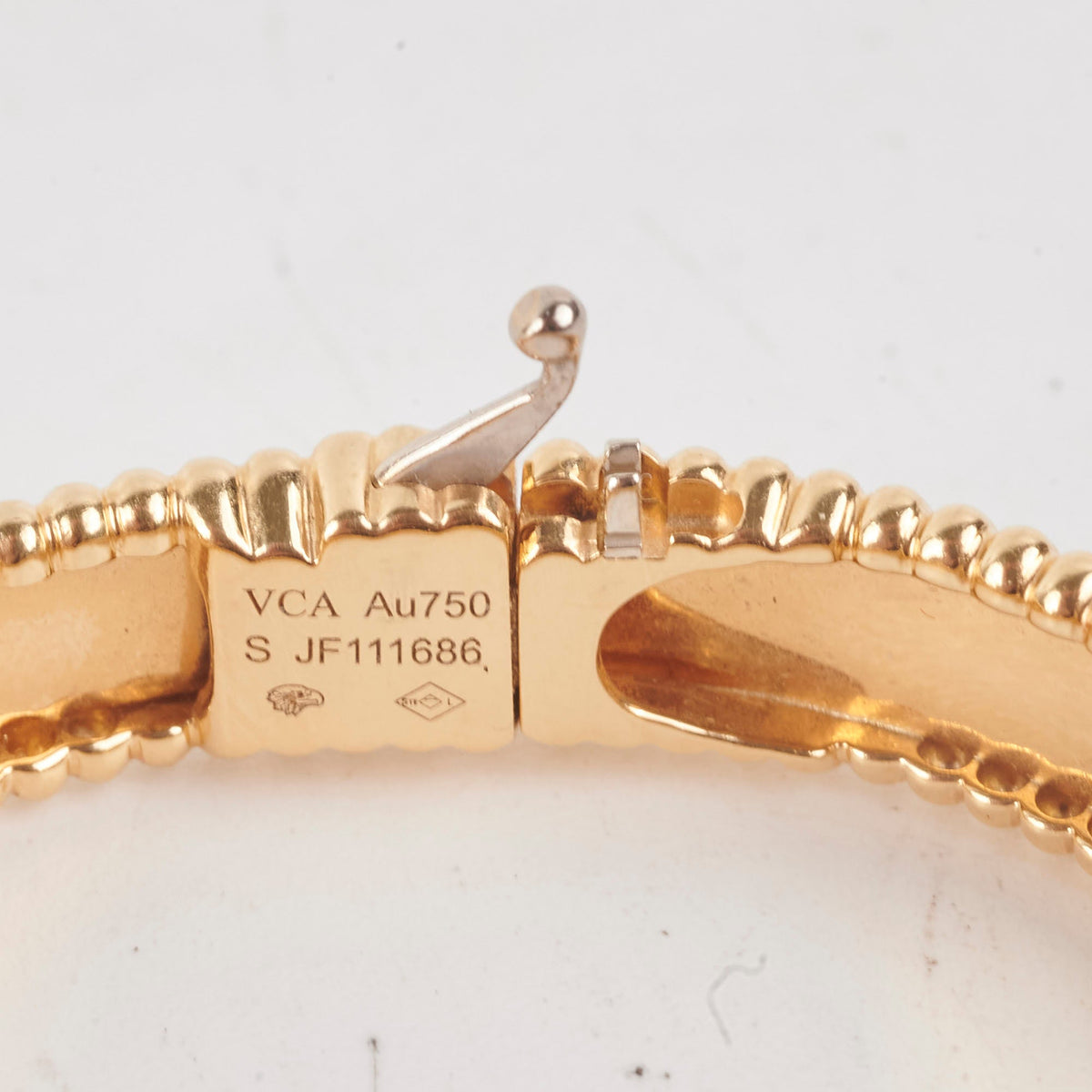 Van Cleef & Arpels Perlee Signature Bracelet Small Model - photo 7