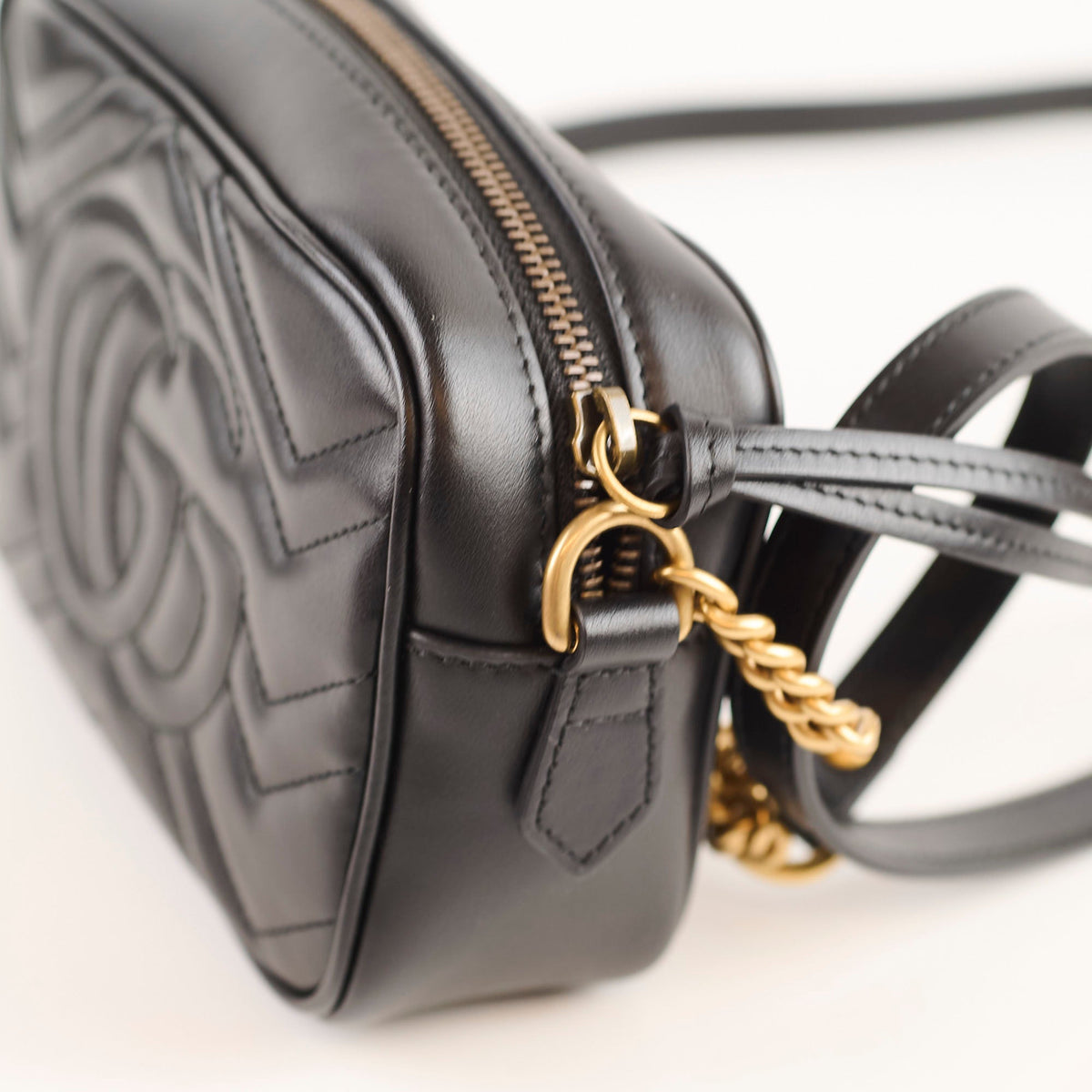 Gucci Mini Marmont Camera bag Black (2025) - photo 4