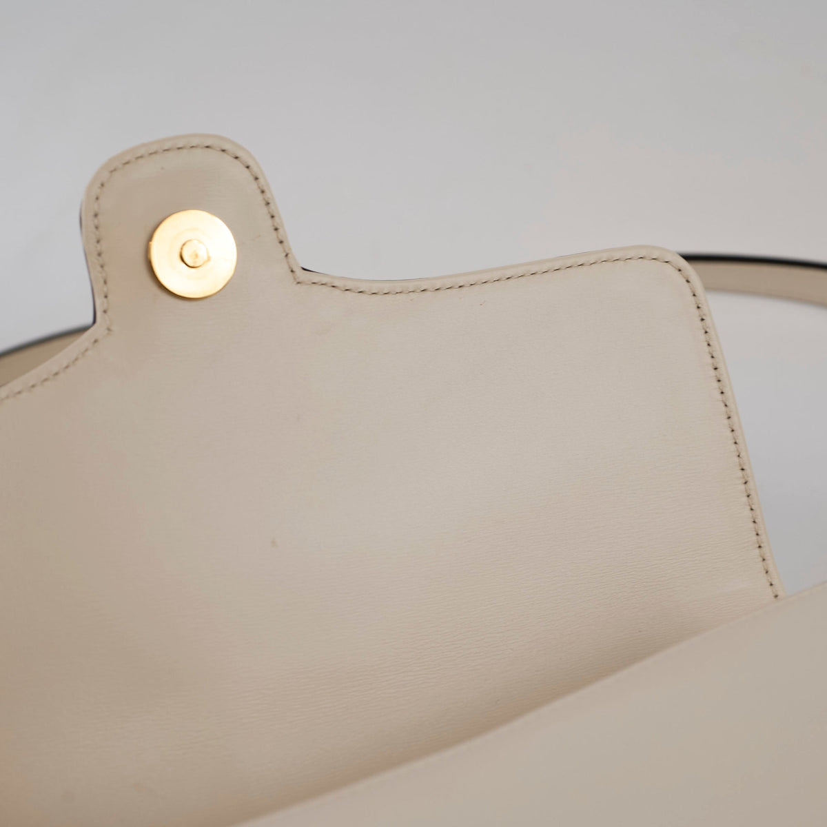 Gucci Small Arli Shoulder Bag Cream - photo 5