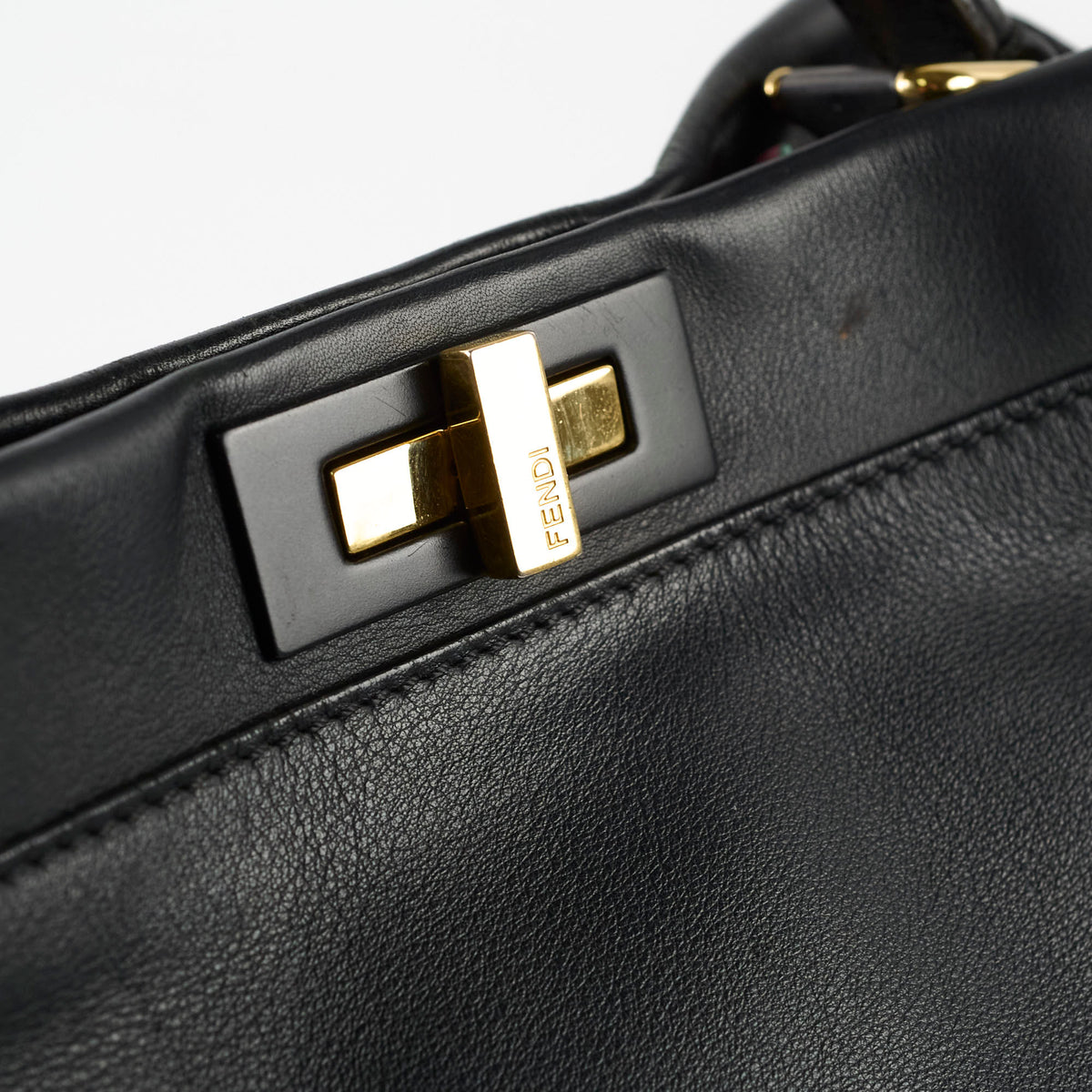 Fendi Peekaboo Medium Black - photo 17