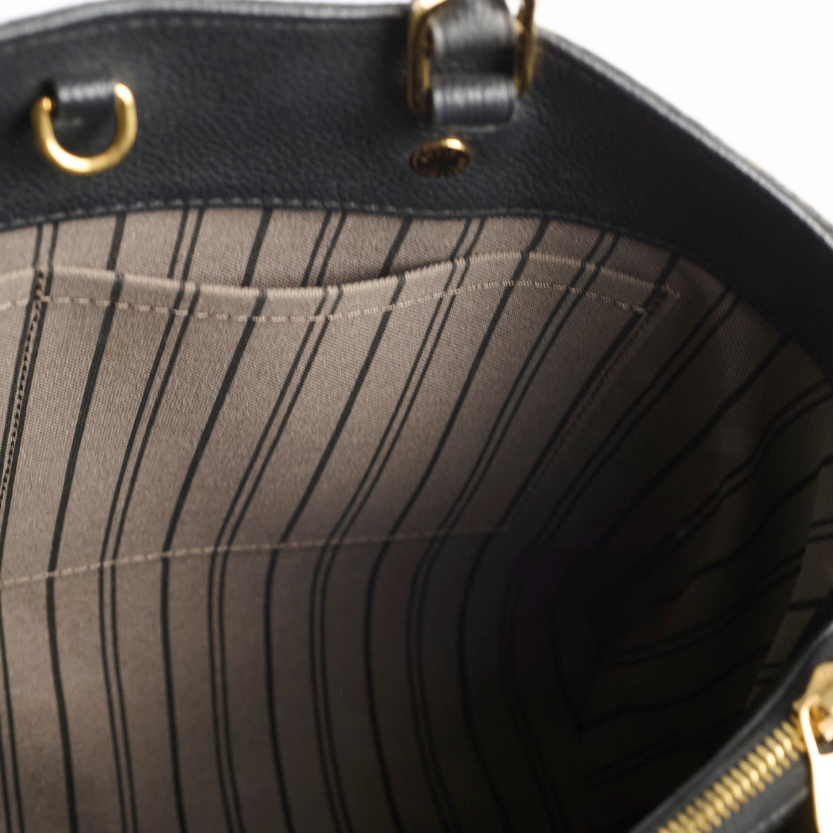 Louis Vuitton Montaigne GM Black Empriente - photo 7