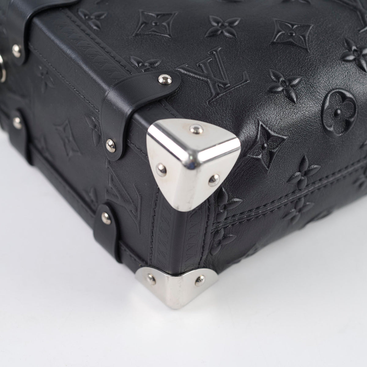 Louis Vuitton Side Trunk MM Black Leather - photo 6