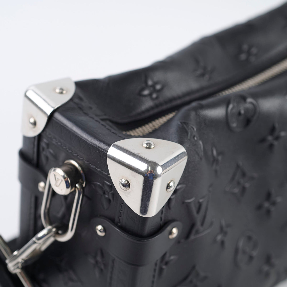 Louis Vuitton Side Trunk MM Black Leather - photo 8
