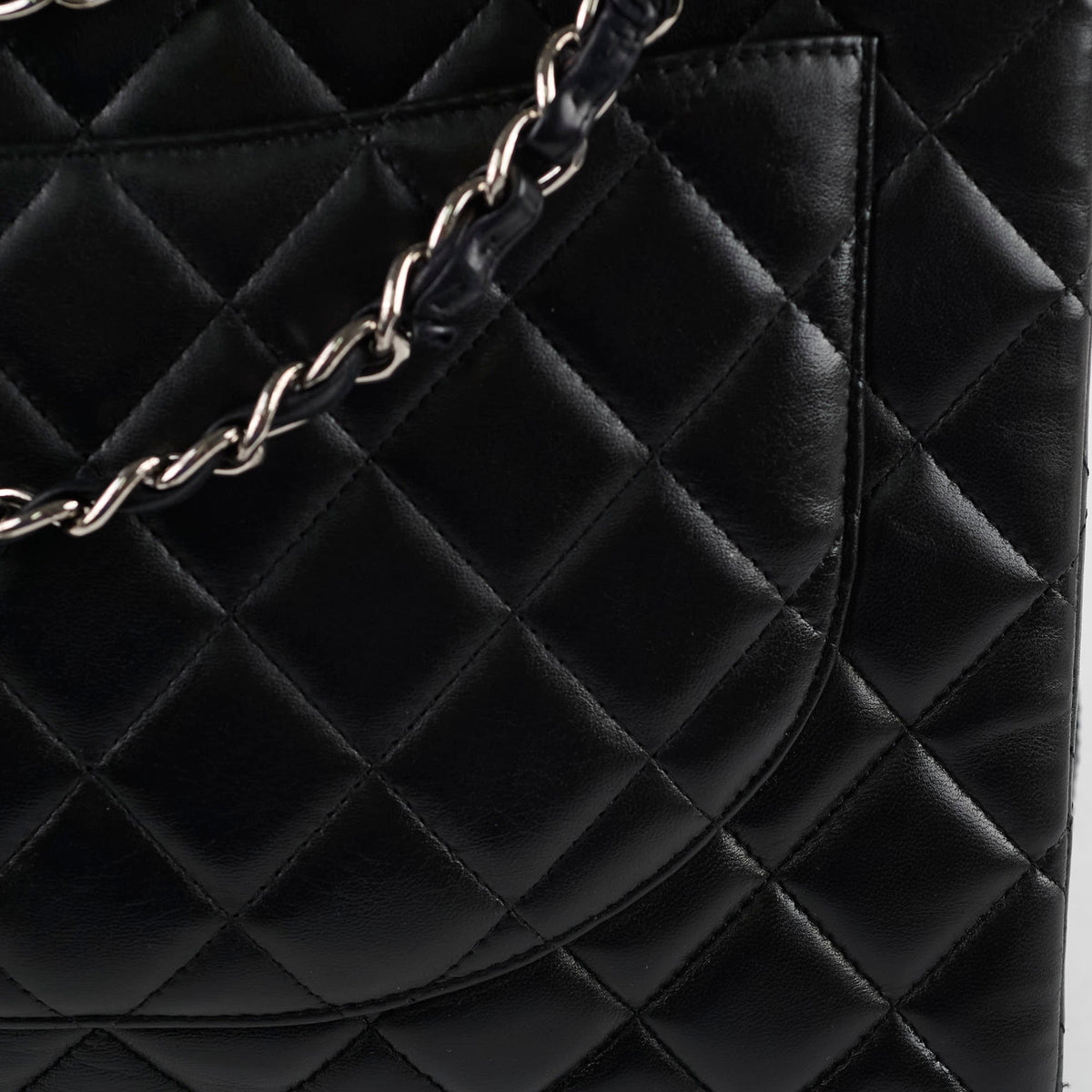 Chanel Single Flap Maxi Flap Black Lambskin SHW - photo 7