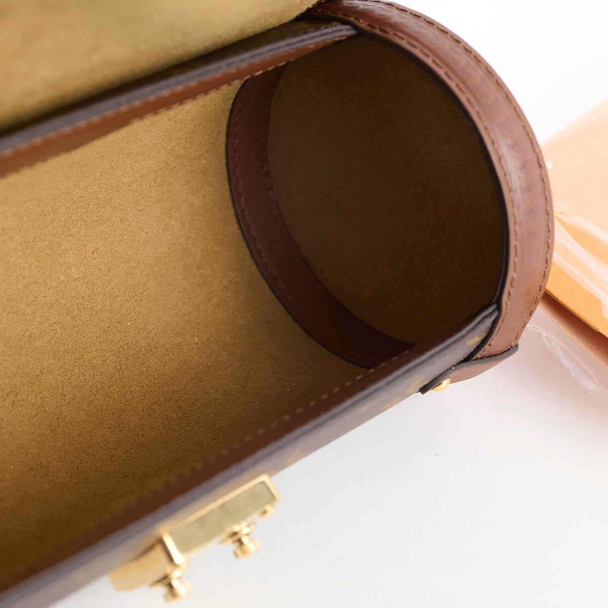 Louis Vuitton Papillon Trunk Monogram - photo 7
