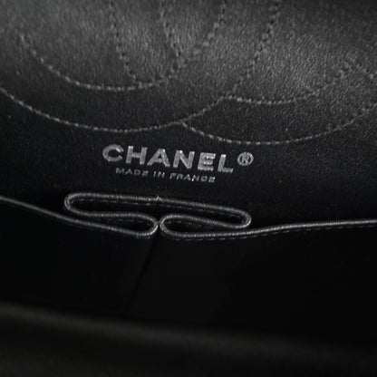 Chanel Reissue 2.55 226 Chevron Black - photo 14