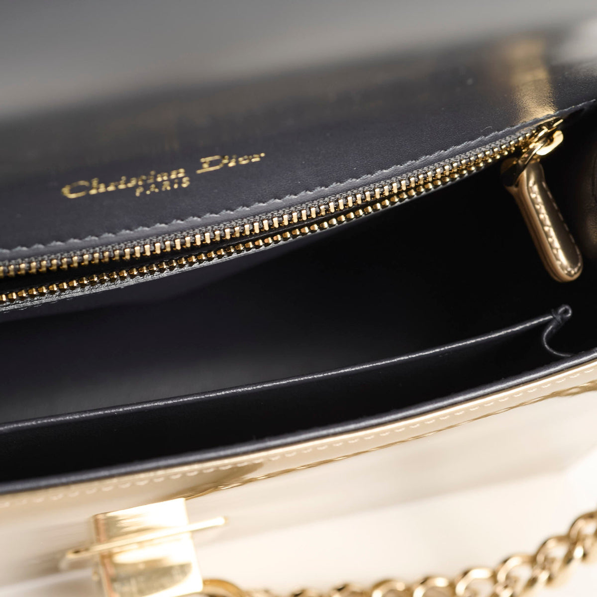 Christian Dior Diorama Medium Metallic Light Gold - photo 9