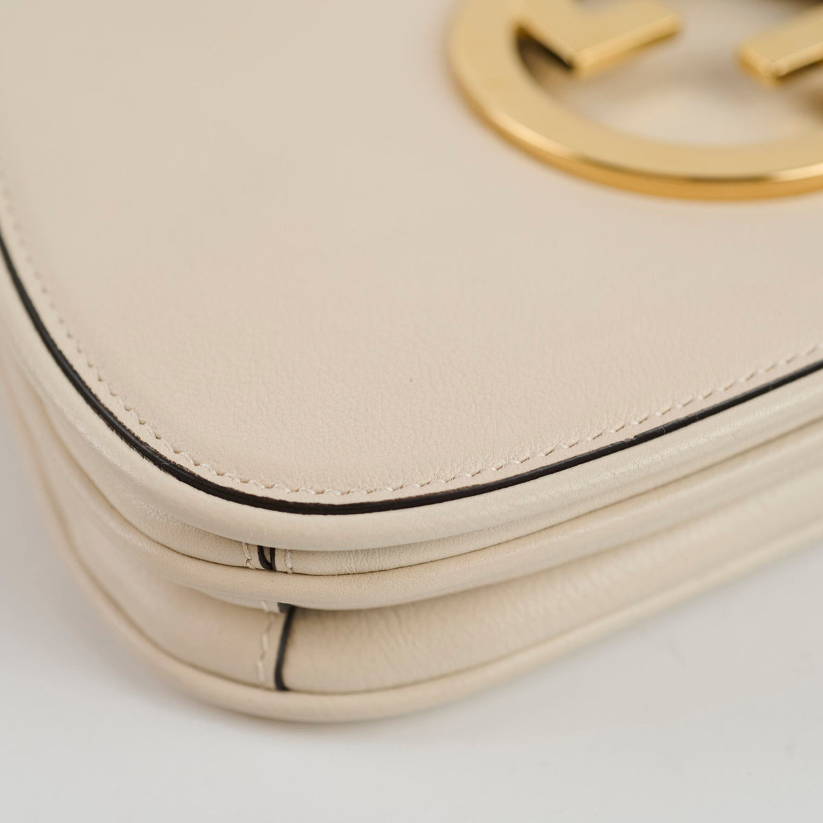 Gucci Blondie Crossbody Ivory - photo 9