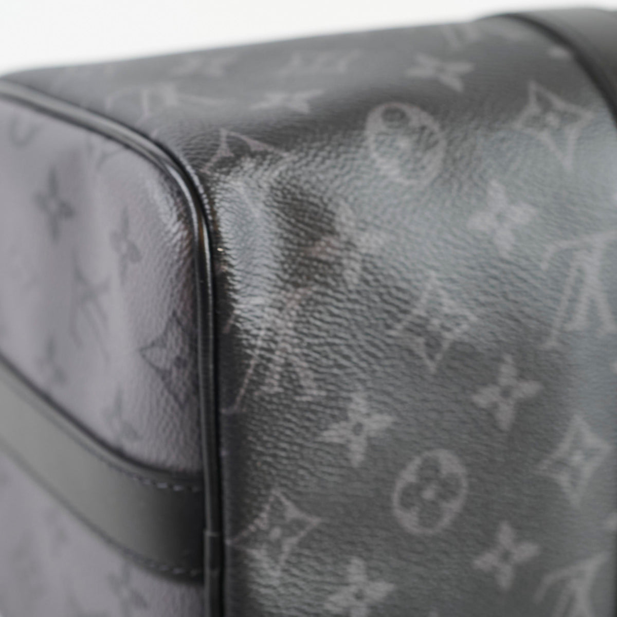 Louis Vuitton Keepall 35 Monogram Eclipse - photo 9