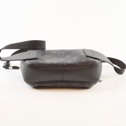 Louis Vuitton Mens Eclipse Bumbag Black - photo 6