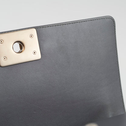 Chanel Boy Old Medium Grey Python (20 Series) - photo 5