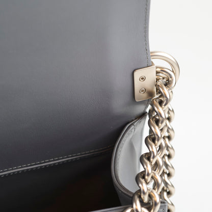 Chanel Boy Old Medium Grey Python (20 Series) - photo 8