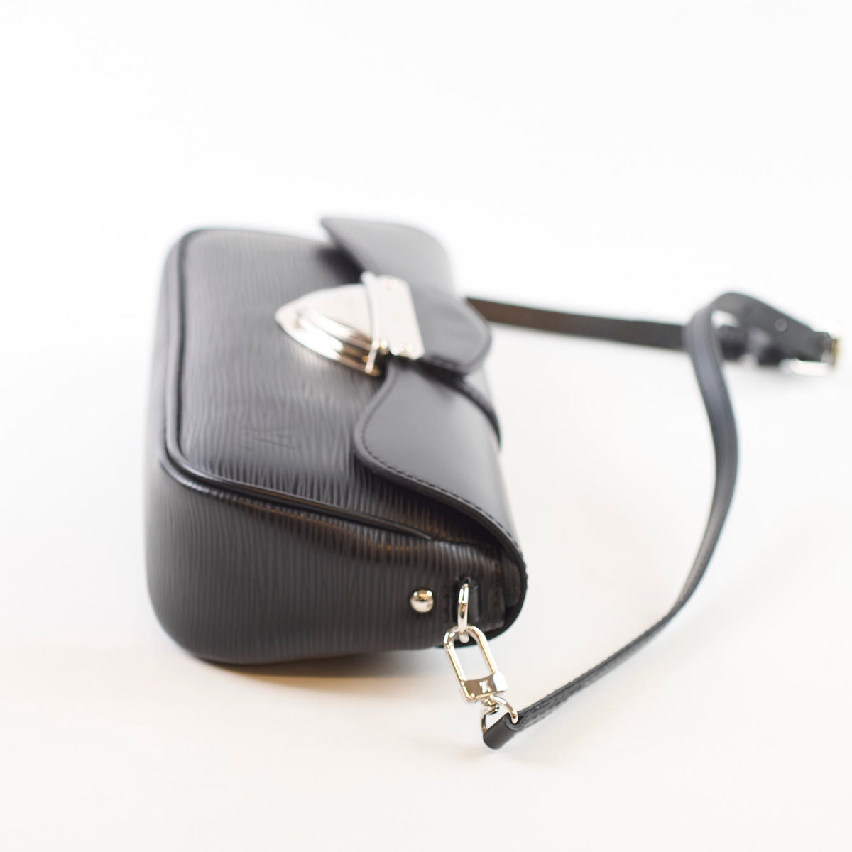 Louis Vuitton Montaigne Clutch Black - photo 3