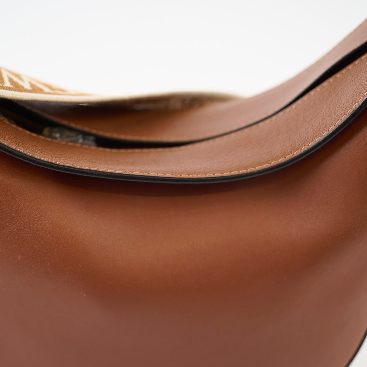 Loewe Luna Bag Tan - photo 5