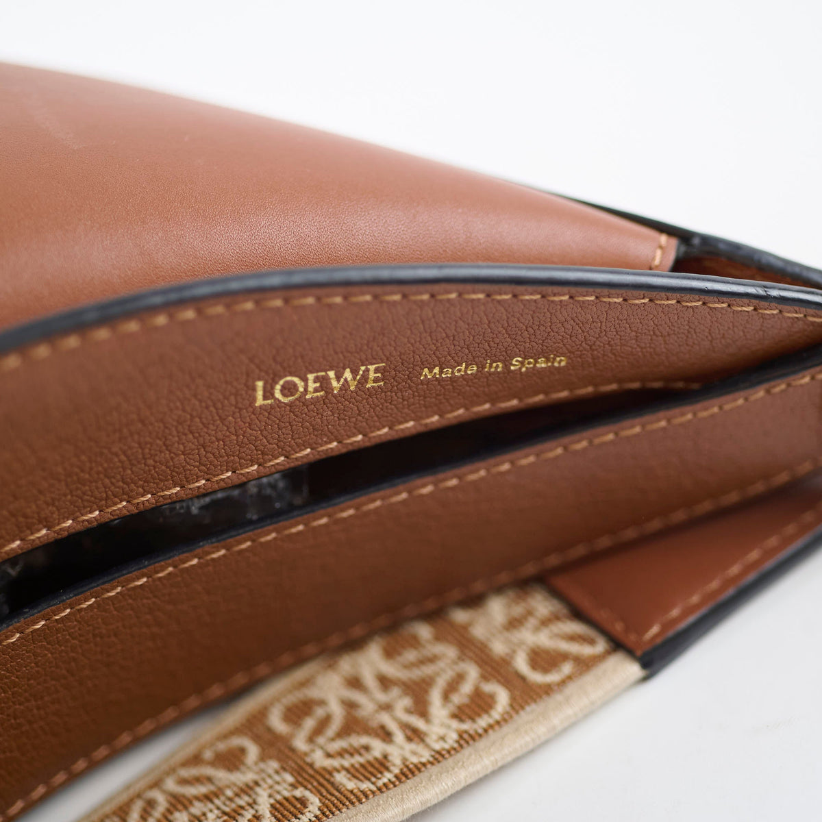 Loewe Luna Bag Tan - photo 8