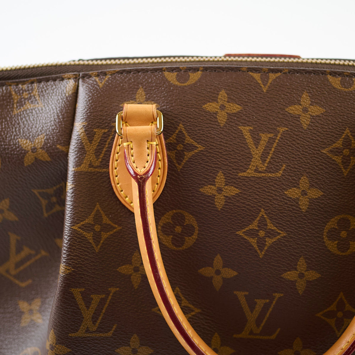 Louis Vuitton Turenne Monogram - photo 4