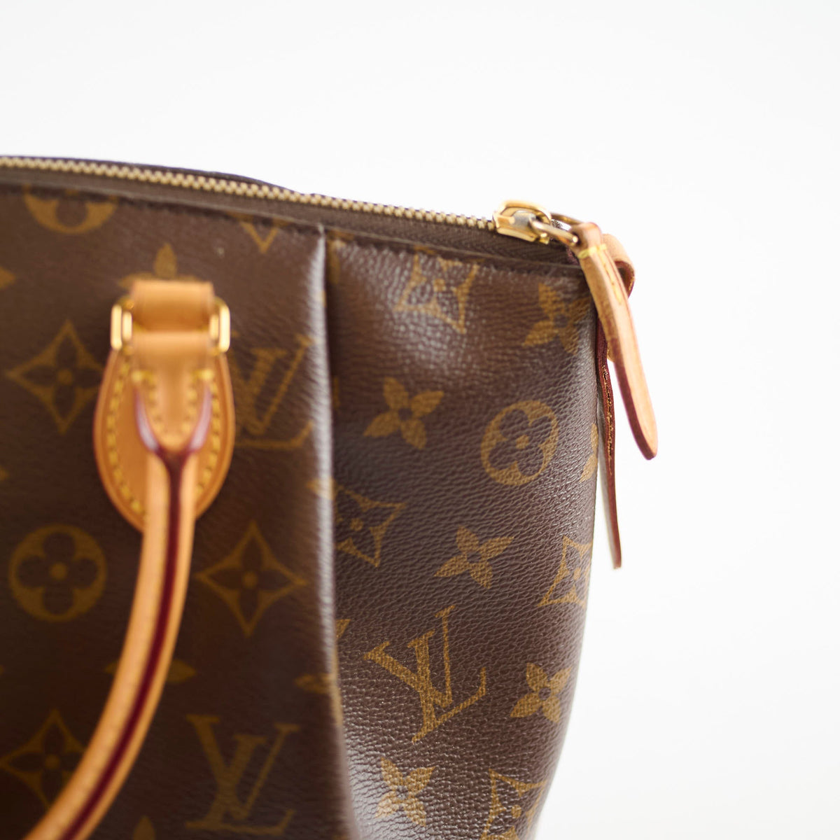 Louis Vuitton Turenne Monogram - photo 8