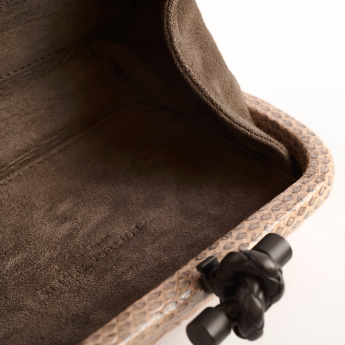 Bottega Veneta Exotic Python Clutch Dusty Pink Blush - photo 7