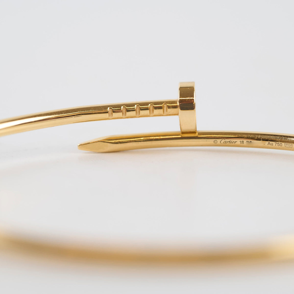 Cartier Juste Un Clou SM Yellow Gold Bracelet Size 18 - photo 5
