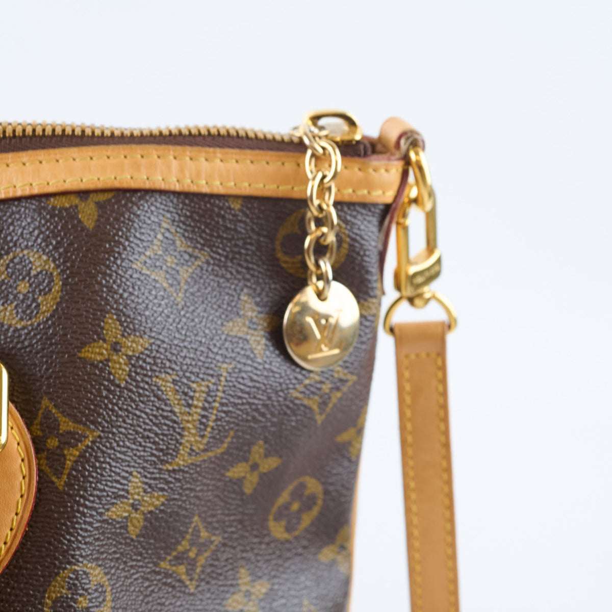 Louis Vuitton Palermo PM Monogram - photo 6