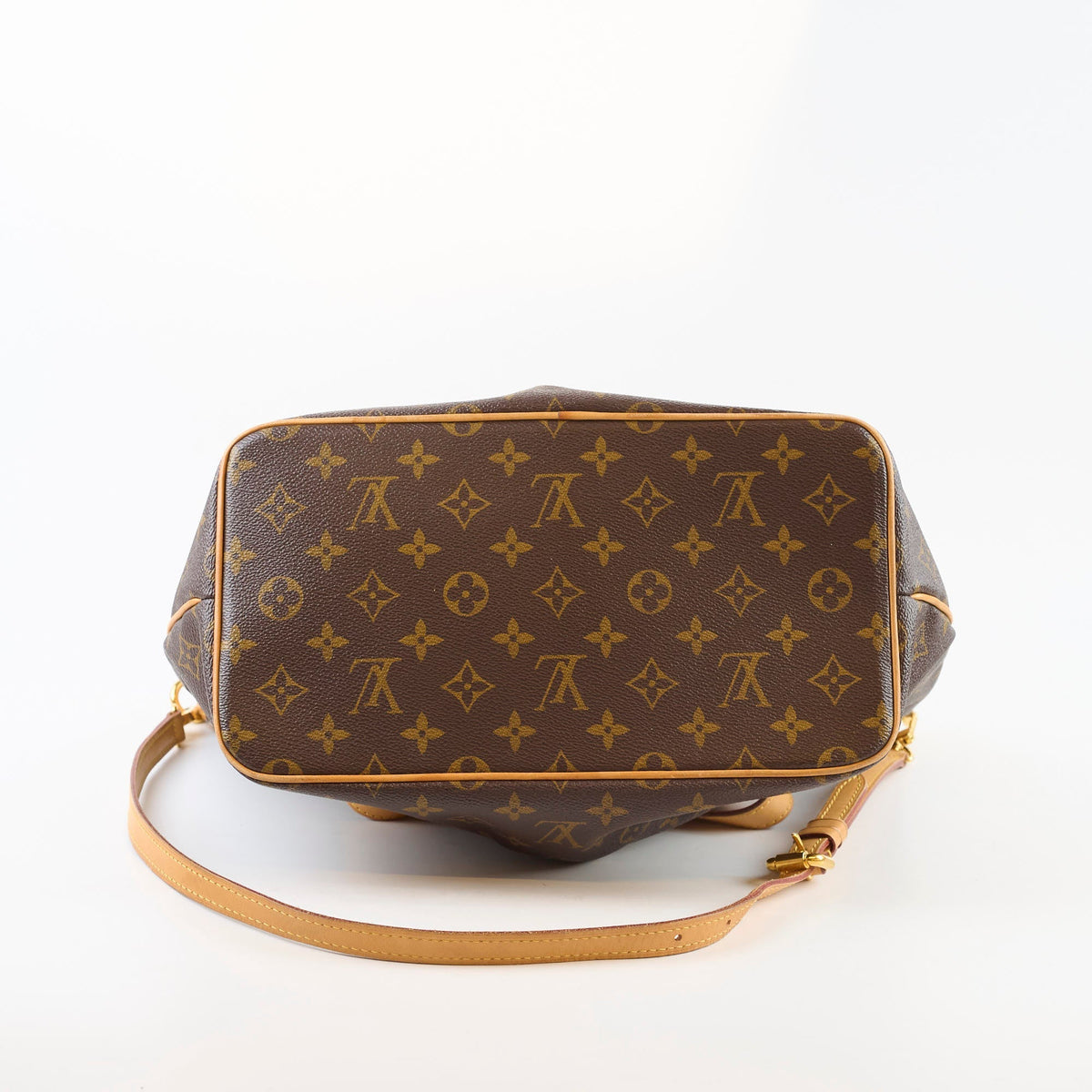 Louis Vuitton Palermo PM Monogram - photo 3