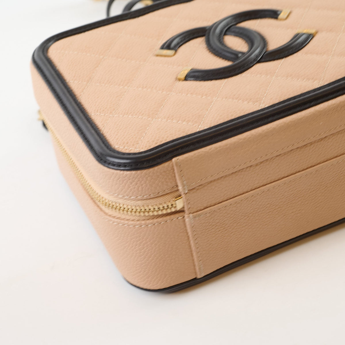Chanel Filigree Black Beige - photo 10