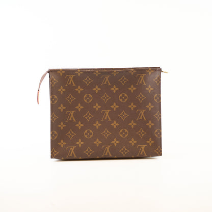 Louis Vuitton Toiletry 26 Monogram - photo 2