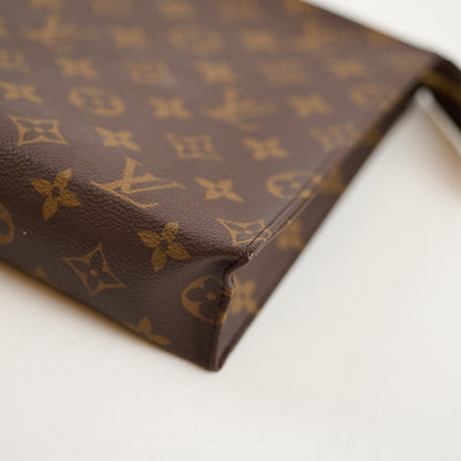 Louis Vuitton Toiletry 26 Monogram - photo 12