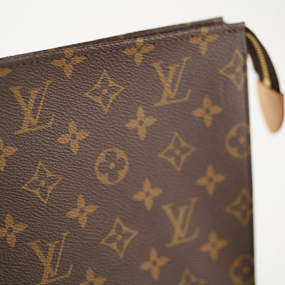 Louis Vuitton Toiletry 26 Monogram - photo 5