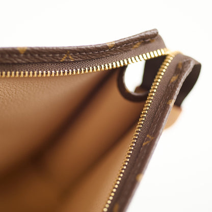 Louis Vuitton Toiletry 26 Monogram - photo 7