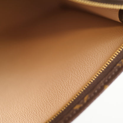 Louis Vuitton Toiletry 26 Monogram - photo 9