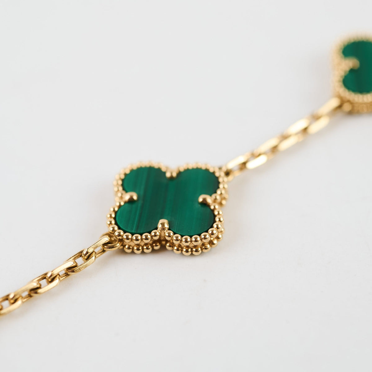 Van Cleef & Arpels Malachite 5 Motif 2022 - photo 7
