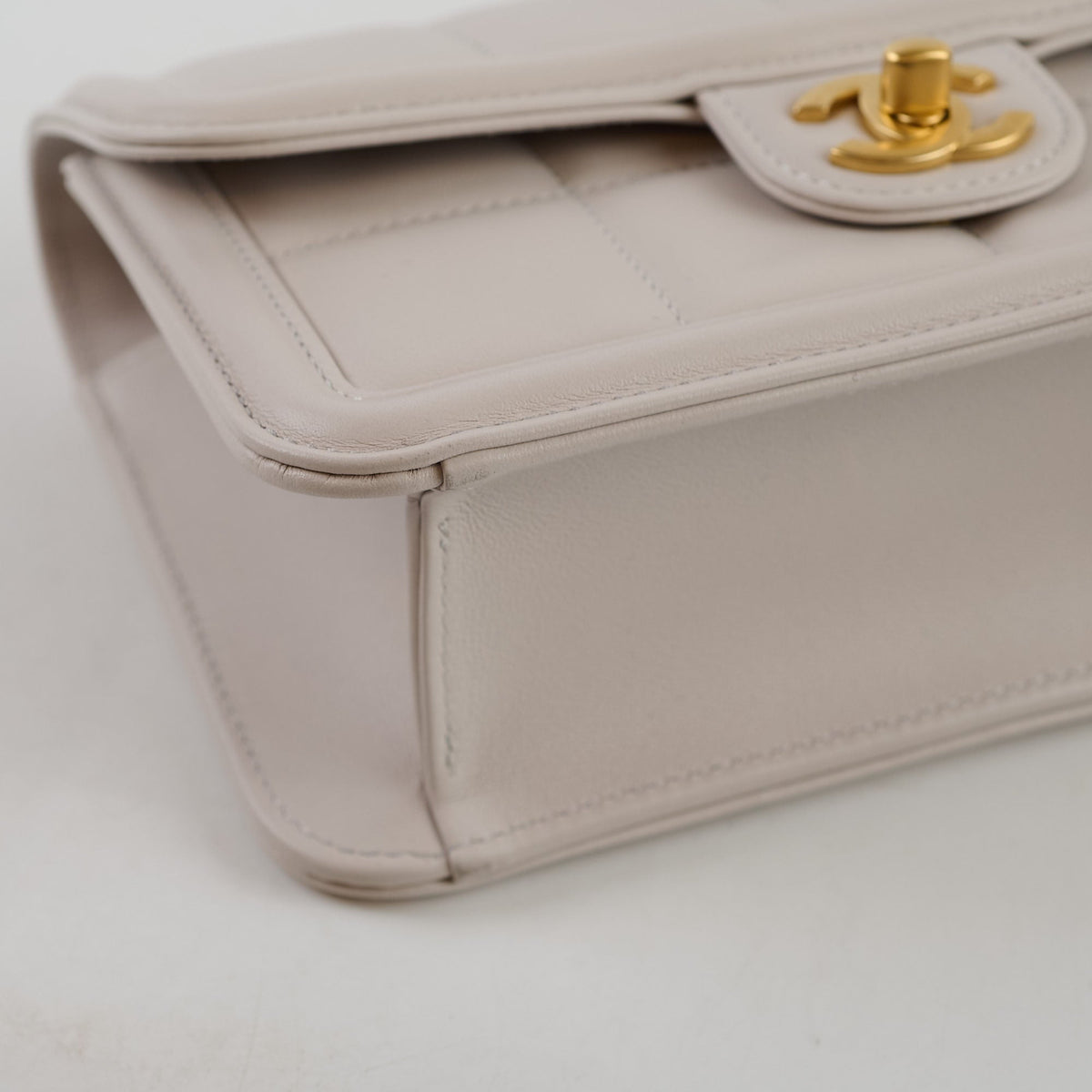 Chanel Mini Chocolate Bar Flap Calfskin Microchipped - photo 11