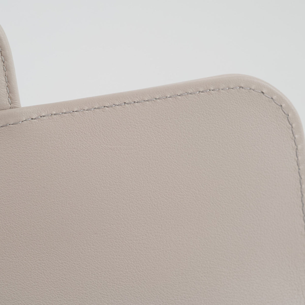 Chanel Mini Chocolate Bar Flap Calfskin Microchipped - photo 6