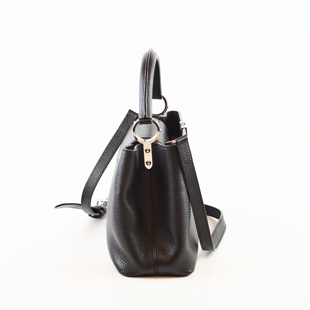 Louis Vuitton Capucines MM Black - photo 3