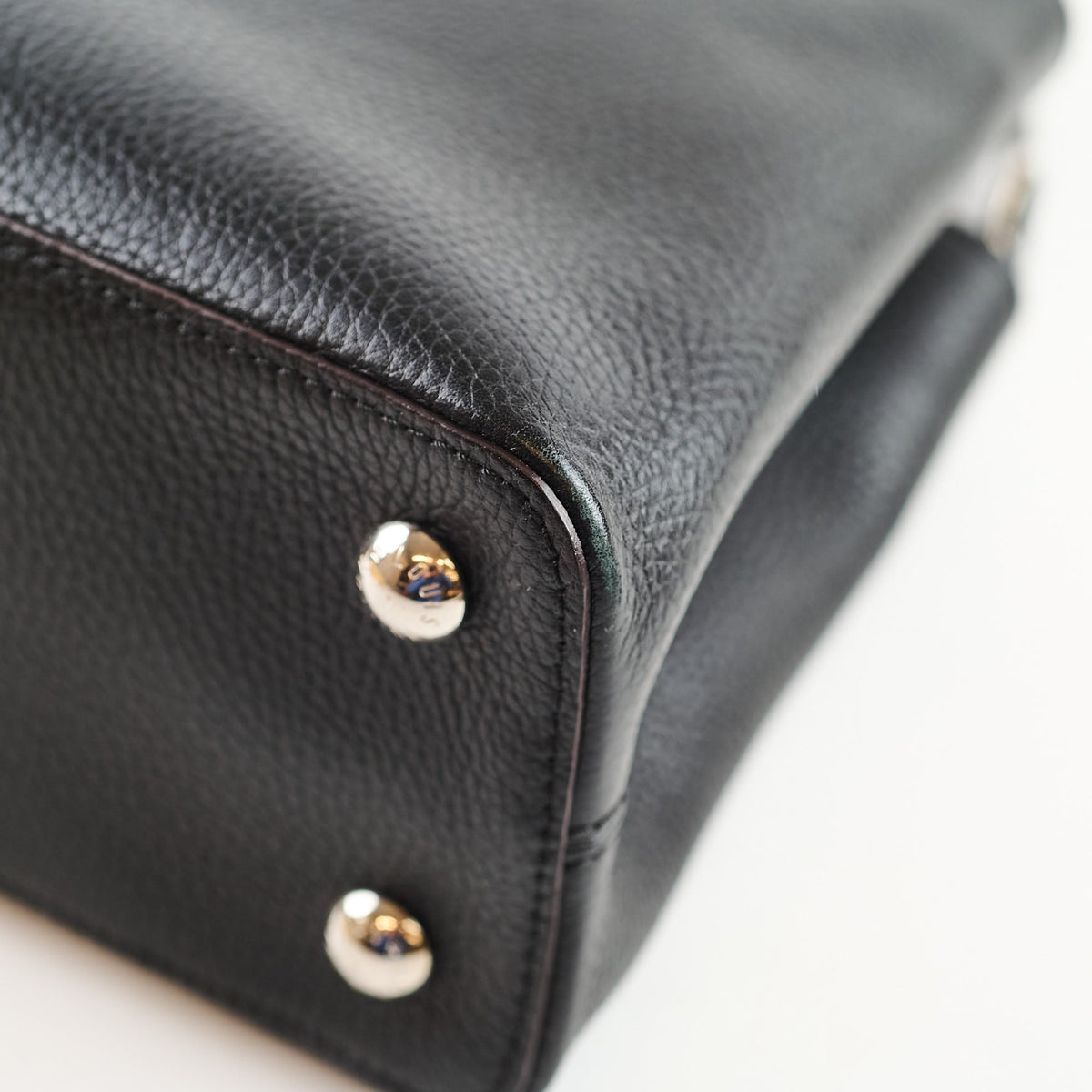 Louis Vuitton Capucines MM Black - photo 12