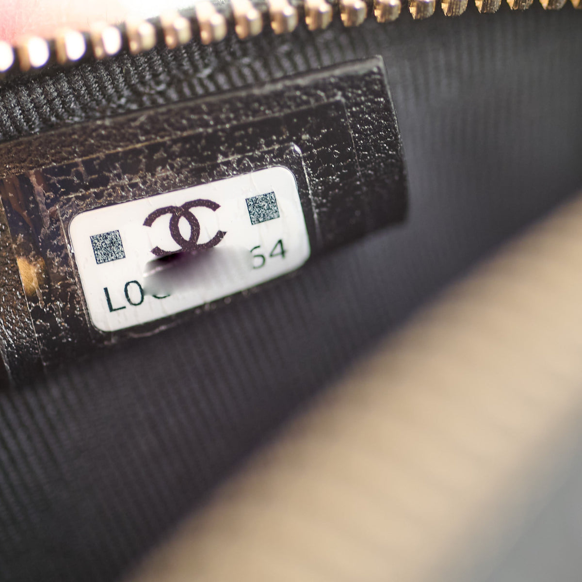 Chanel Bumbag Caviar Black - photo 11