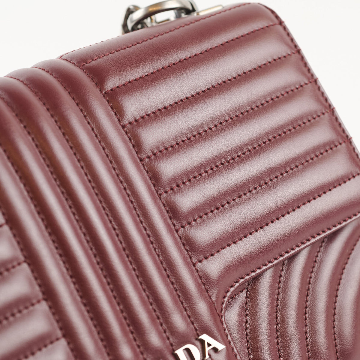 Prada Diagramme Burgundy - photo 5