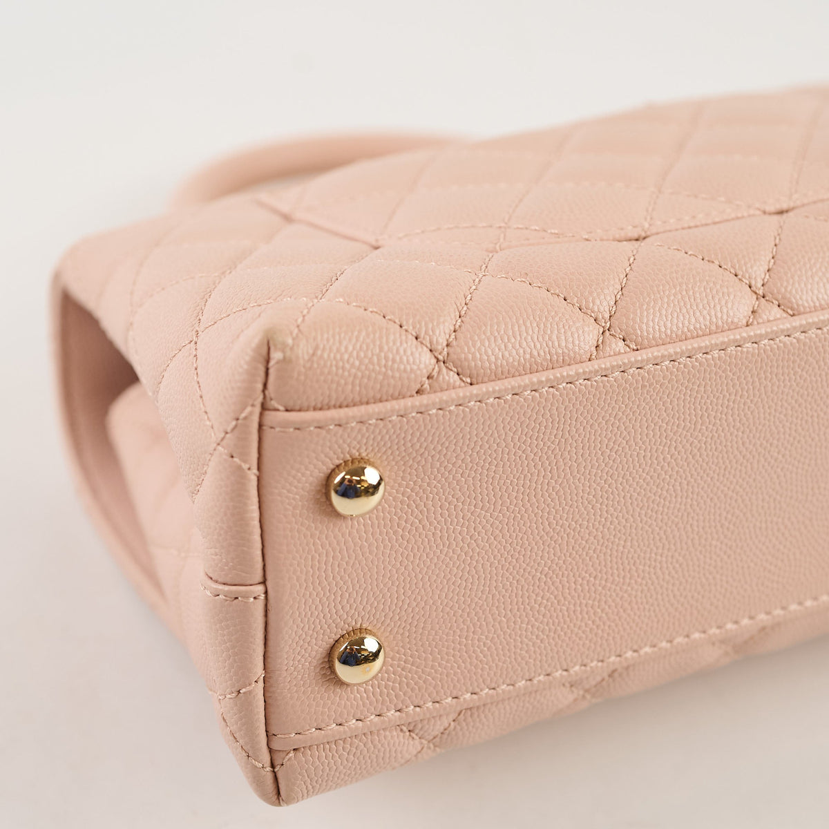 Chanel Caviar Coco Handle Small LGHW Light Pink - photo 9