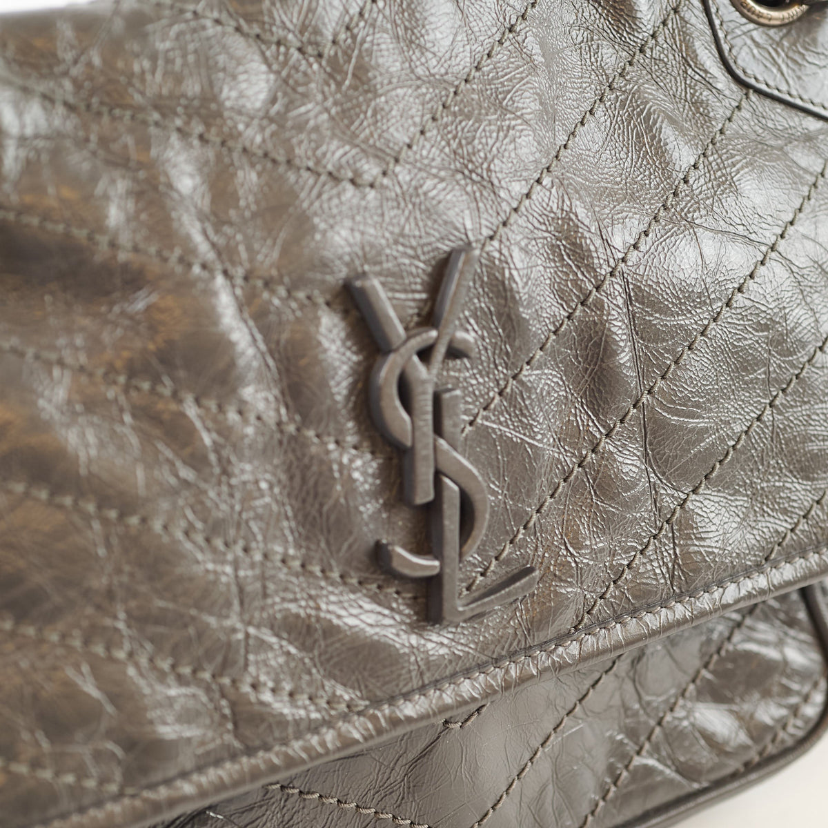 Saint Laurent Medium Niki Bag Storm Grey - photo 15