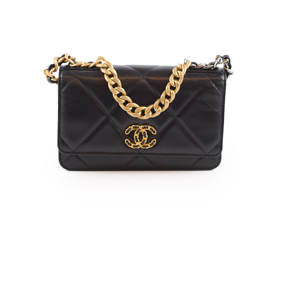 Chanel 19 WOC Shiny Lambskin Black - photo 1