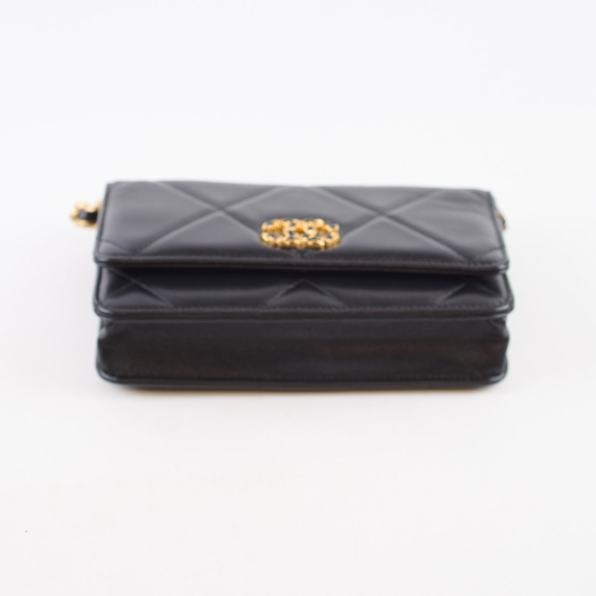 Chanel 19 WOC Shiny Lambskin Black - photo 4